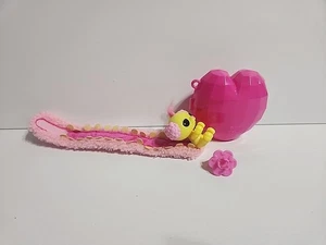 Fingerlings Pinkies Mystery Pinky Figur Long Tail rosa gelb mit Ring 2024 Wowee - Bild 1 von 3