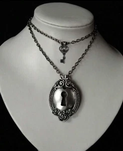 Silber Anhänger Schloss und Schlüssel Halskette Gothic Fairycore skurril klobig - Bild 1 von 2