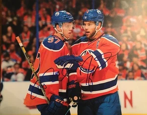 Connor McDavid & Taylor Hall Edmonton Oilers Signed 11x14 Photo - Picture 1 of 3
