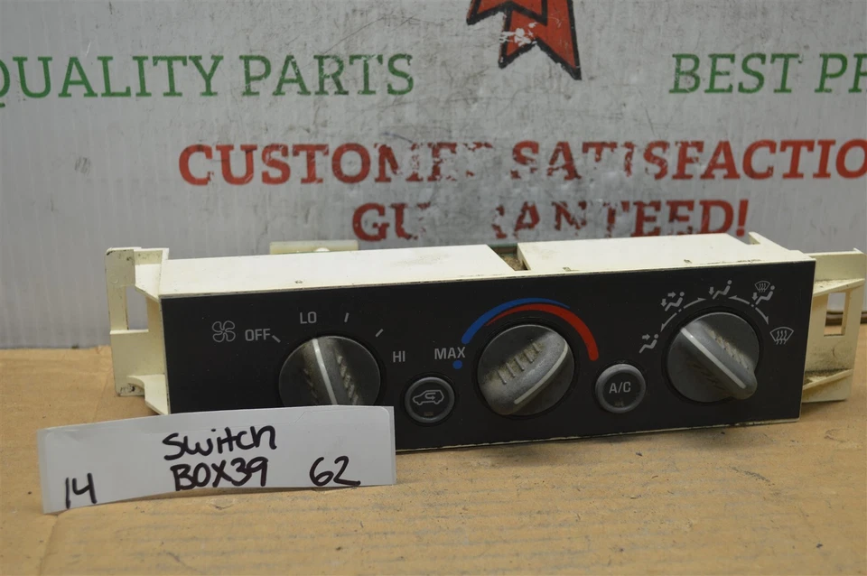 Chevy GMC C1500 1996-00 Suburban aire acondicionado temperatura clima 09378815 control 62-14 Bx 39 Foto 1 de 4