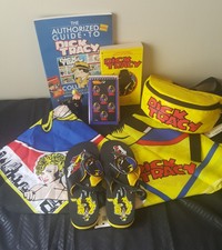 Lot of Dick Tracy Movie - Books, Fanny Pack, Notepad, Bandanas, Flip-Flops Lot 3