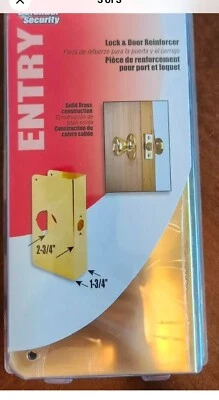 Refuerzo de puerta de entrada Prime-Line U 9550 chapado en latón macizo 4,31 L x 9 H in. Foto 1 de 4