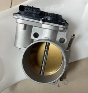 8W93-9F991-CA Throttle Body For Land Rover LR4 Range Rover Sport & Jaguar XJ XF! - Picture 1 of 2