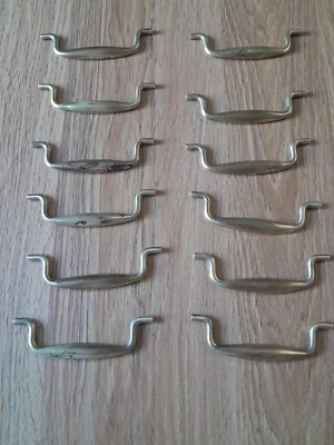 Lot 12 Poignées De Tiroirs Laiton - Photo 1/4