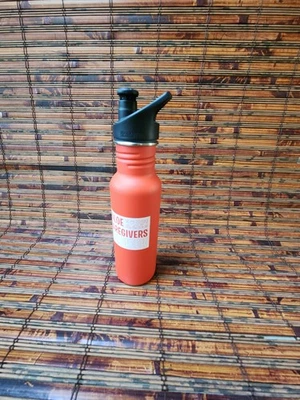 Bordes Klean 18 oz. Botella clásica estrecha con tapa deportiva casi como nueva Foto 1 de 4