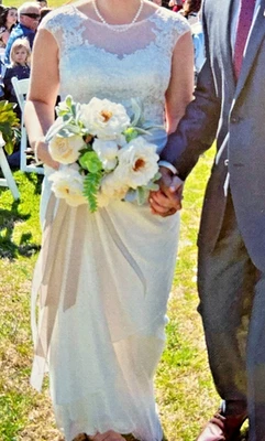 Vestido de novia de encaje de gasa talla 6 David’s nupcial elegante cómodo asequible Foto 1 de 4