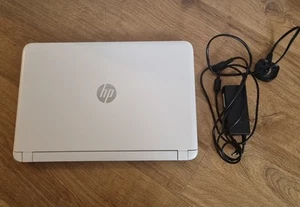 HP Pavilion 15 Notebook - For Parts Not Working - Picture 1 of 13