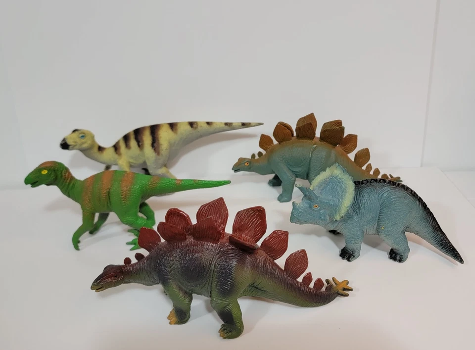 TM 2000 Lot of 5 Dinosaurs Stegosaurus Triceratops Velociraptor Vintage Figures - Image 1 of 4