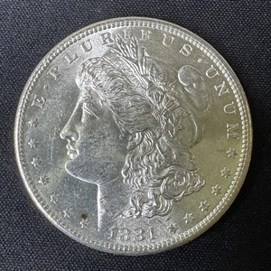 1881 S MORGAN SILVER DOLLAR IN BU CONDITION !!! - Picture 1 of 2