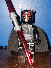 Lego Star Wars Darth Maul Minifigure Horns and Cape sw0323