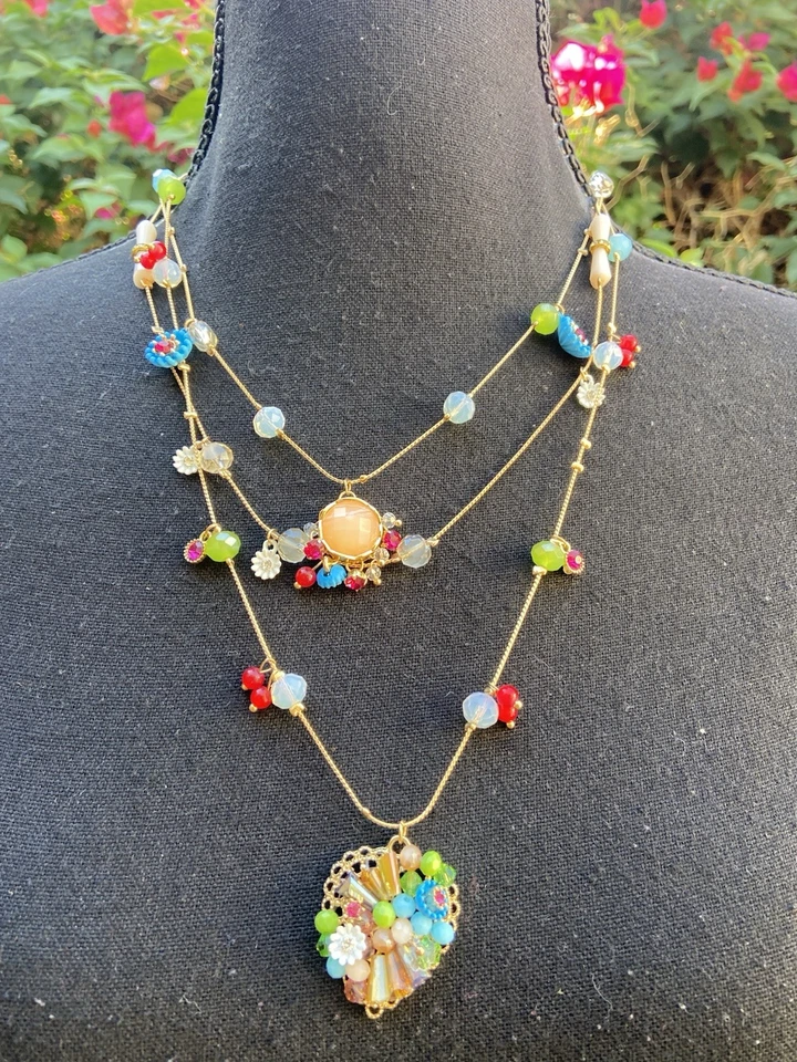 Collar de cadena en capas Betsey Johnson Illusion mezclado con diamantes de imitación flor corazón Foto 1 de 3