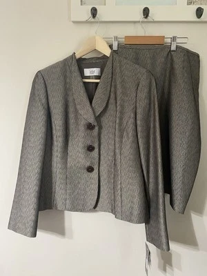 LE 套装钛 Monte Carlo 银色黑色西装外套夹克裙套装全新 10 P — 第 1/4 张图片