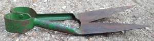 Vintage John Guy & Co 11.5" Riveted Sheep Shears Made in Sheffield Green, Prop - Picture 1 of 8