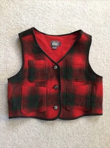 Gilet foderato vintage Woolrich giovane XL o donna M rosso nero bufalo lana a quadri USA - Foto 1 di 7