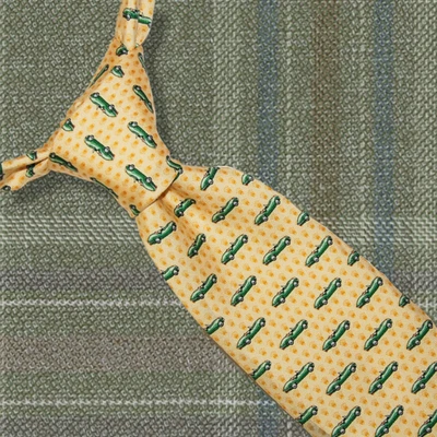 Corbata Rolex Monterey Motorsports Reunion Vineyard Vines amarilla 100 % seda Foto 1 de 4