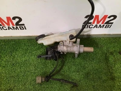 POMPA FRENI PER FORD Focus S. Wagon 5° Serie 1844832 T7DB diesel 1997 (11>14) Foto 1 de 2