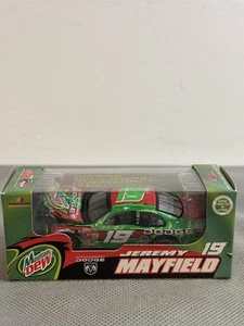 Jeremy Mayfield 2002 Mountain Dew HO 1/64 Action Diecast - Picture 1 of 2