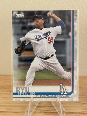 2019 Topps - Hyun-Jin Ryu #515 Vertical, Mid-Pitch - Image 1 of 2
