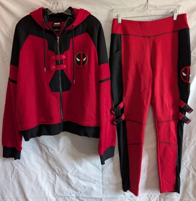 Sudadera corta con capucha y leggings Marvel Deadpool & Wolverine Deadpool para niñas talla grande 1 Foto 1 de 4