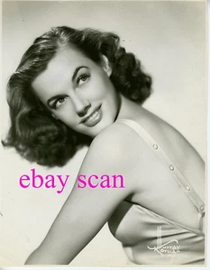 ELEANOR HOLM Vintage Original Photo by "KORMAN" Sexy Gal Pose/ LAMPARSKI Letter  - Picture 1 of 3