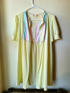 Vtg 2 Piece Nylon Aristocraft Nightgown Housecoat Yellow,Pink,Blue Medium - Picture 1 of 9