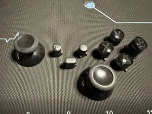 NEW Microsoft Xbox Series X 1914 Gray On Black ABXY Buttons Thumbsticks 4125 - Picture 1 of 5