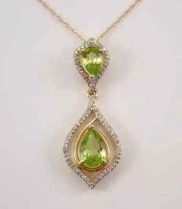 1.92Ct Pear Simulated Peridot Women's Pendant Necklace 14K Yellow Gold Plated - Picture 1 of 7
