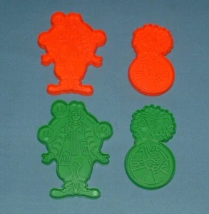 (4) 1987 McDONALD'S RONALD & FRY GUY COOKIE CUTTERS - EXCELLENT CONDITION - Picture 1 of 8