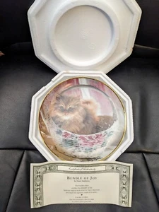 Franklin Mint 'Bundle Of Joy' by Nancy Matthews Kitten/Cat Plate # F4272 - Picture 1 of 2