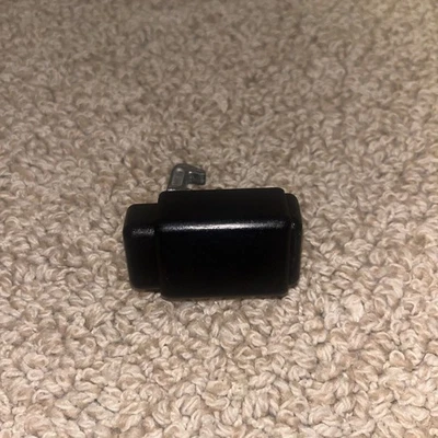 GUANTERA LAND ROVER DISCOVERY 94 95 96 97 98 1994-98 PESTILLO NEGRO Foto 1 de 4