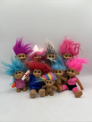 Винтажный лот из 9 кукол-троллей, 1980-90-е, различные бренды/размеры, 3-9 дюймов Russ, ИЗЯЩНЫЙ! - Изображение 1 из 4