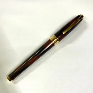 ST Dupont Tortoise Shell Fountain Pen with Lacquer Finish - Picture 1 of 10