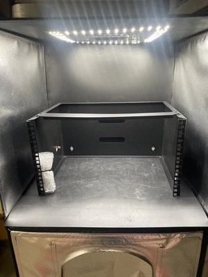 StarTech.com 6U Wall Mount Network Rack - 14 Inch Deep (Low Profile) - 19" - Image 1 of 4