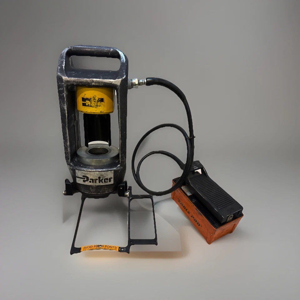 Crimpadora de manguera móvil Parker MINIKRIMP 94C-080-PFD con pedal y troqueles de crimpado Foto 1 de 4