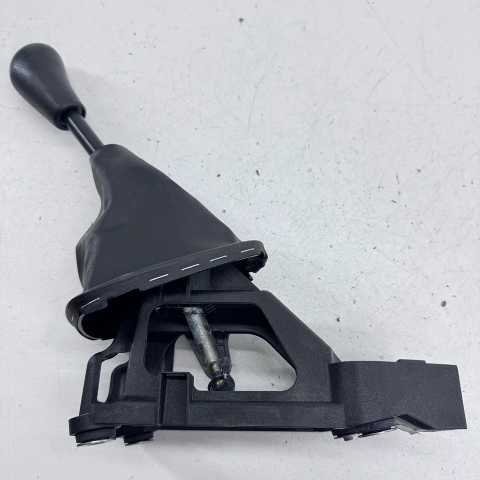 TOYOTA AYGO MK1 GEAR SELECTOR 33530-0H010 5 SPEED STICK 1.0 PETROL 1KR-FE 05-09 - Image 1 of 4