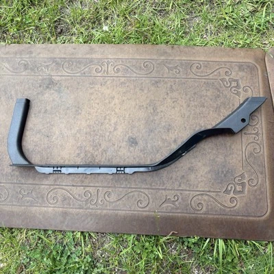 Volvo V70 V70R 1998 1999 2000 pasajero derecho puerta trasera moldura 6818572 OEM #78J Foto 1 de 4