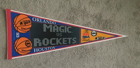 VINTAGE 1995 NBA FINALS HOUSTON ROCKETS VS. ORLANDO MAGIC FELT LICENSED PENNANT Cover
