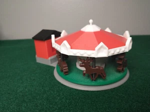 Christmas Carousel Model Ride - N Scale - Motorized - Picture 1 of 2