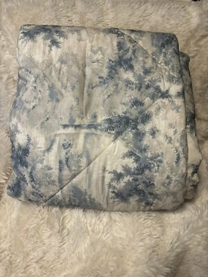 Edredón de inodoro Jardín granero de cerámica - King/Cal King - azul y 2 fundas King Foto 1 de 4