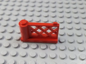 LEGO Red 1x4x2 Lattice Gate Piece - Picture 1 of 1