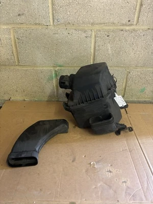 Conjunto completo de caja de aire KIA SPORTAGE 2015 1,7 diésel Foto 1 de 4