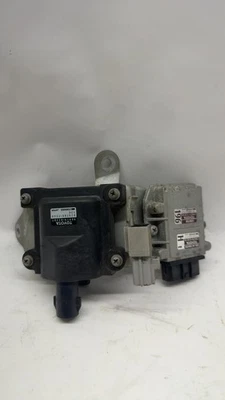1992 Lexus ES300 Ignition Coil/ignitor Ignitor with Coil - image 1 of 4