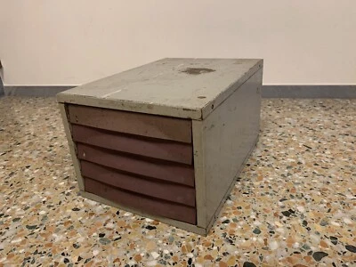 Olivetti Synthesis cassettiera Design vintage Ferro Industriale Scrivania - Immagine 1 di 4