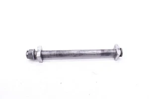 Kawasaki Ninja ZX6R ZX600 ZX 6R ZX6 2009 OEM eje de rueda trasera K179 - Imagen 1 de 3