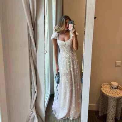 Elegant Lace 3D Floral Wedding Dresses Boat Neck Cap Sleeves Tulle Bridal Gowns - Image 1 of 4