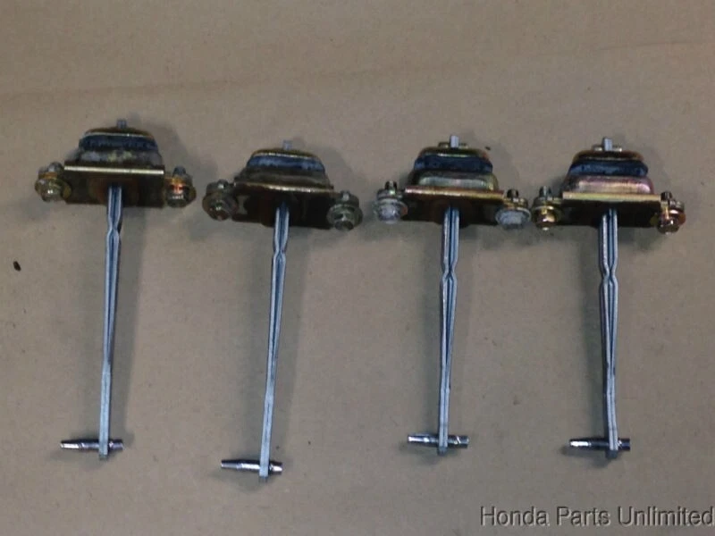 92-94 Acura Vigor OEM tapones de puerta bisagras pestillos x4 Foto 1 de 1