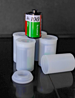 Fujicolor SUPERIA 5 rolos não expostos ISO 100 x36 exp.   5/2002 expirado - Imagem 1 de 3