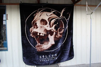 SULLEN BONE FILIGREE TATTOO SKULL DAVID GARCIA QUEEN SIZE BLANKET BEDSPREAD - Image 1 of 2