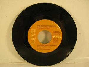 The Hues Corporation 45 RPM 7 in. Record - Rock The Boat & All Goin' Down - RCA - Picture 1 of 2