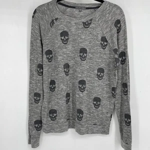 PJ Salvage Gray Skull Medium Pajama Top Long Sleeve Fuzzy Fleece Shirt Emo Goth - Picture 1 of 6